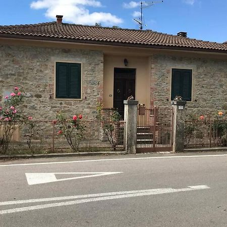Villetta Indipendente Con Giardino Campiglia dʼOrcia エクステリア 写真